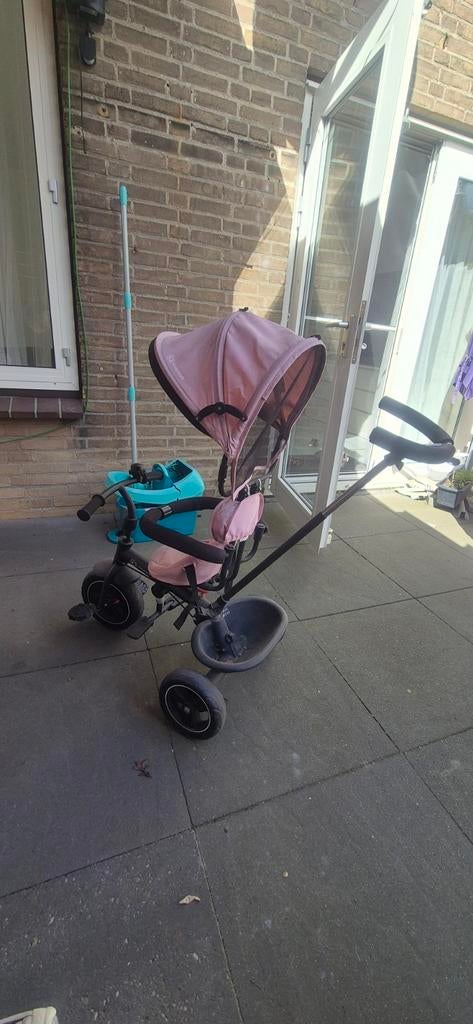 Kinderkraft baby fiets - Zo goed als nieuw, Ophalen, Zo goed als nieuw, Kinderkraft, Duwstang