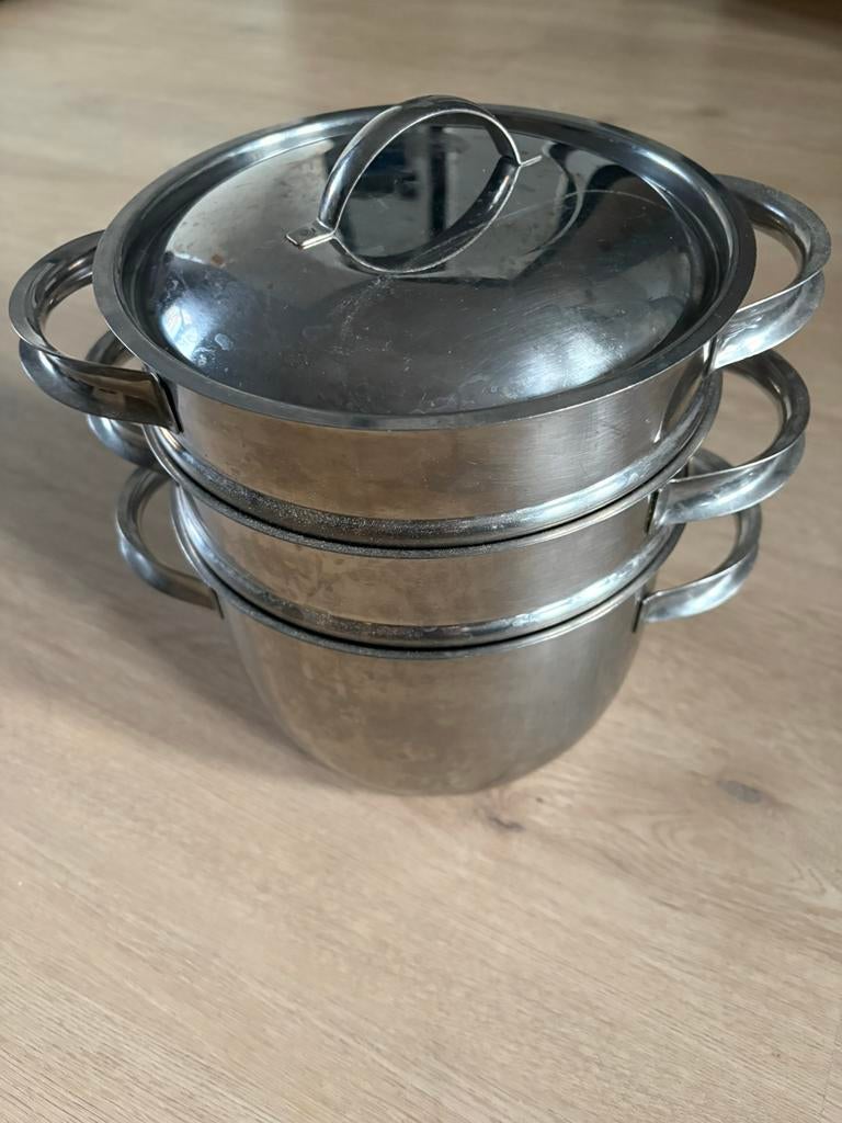 Pannenset, Huis en Inrichting, Keuken | Potten en Pannen, Ophalen, Zo goed als nieuw, Rvs, Pannenset