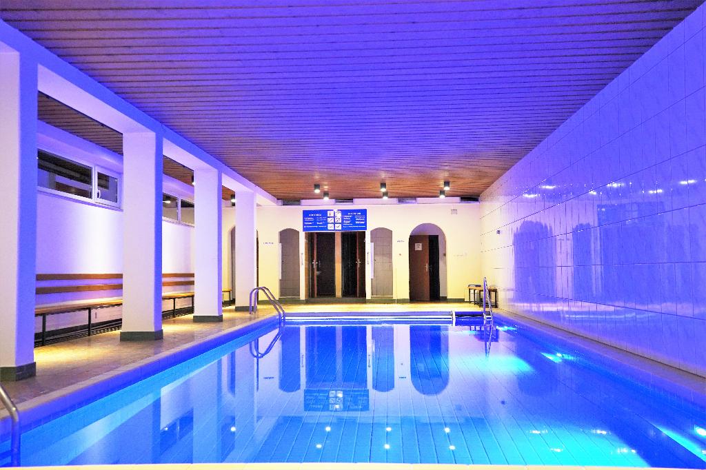 Saalbach | exclusief designappartement | zwembad & sauna, Huizen en Kamers, Buitenland, Dorp, Saalbach-Hinterglemm, Overig Europa