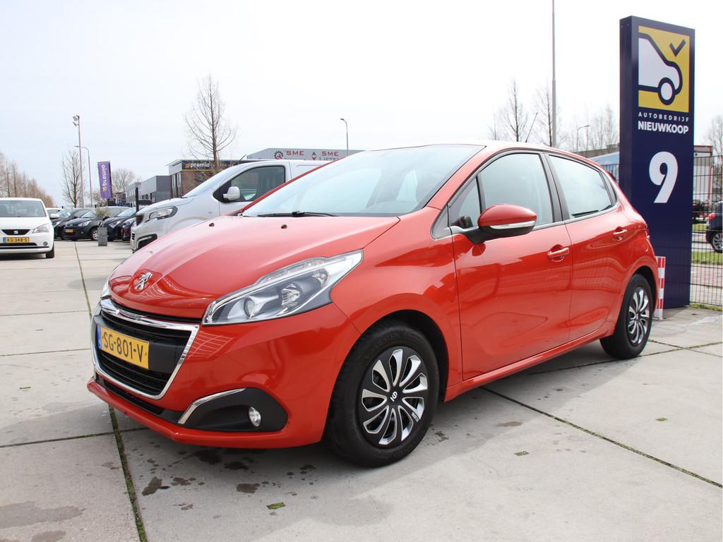 Peugeot 208 1.2 PureTech Blue Lion Carplay, LED, Navigatie,, Auto's, Gebruikt, 82 pk, Leder en Stof, 23 km/l