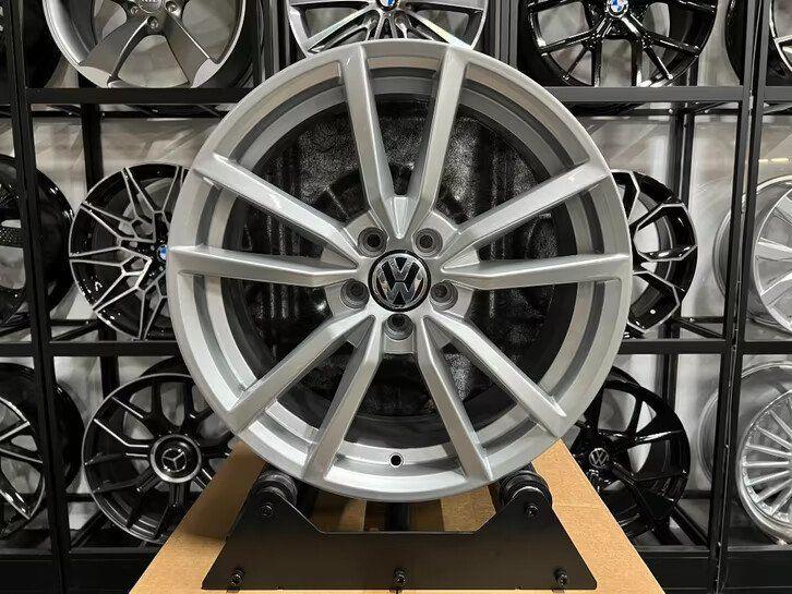 17'' Volkswagen velgen Pretoria LOOK 5X100 Polo 2G AUDI A1, Auto-onderdelen, Banden en Velgen, Ophalen of Verzenden, Nieuw, 17 inch