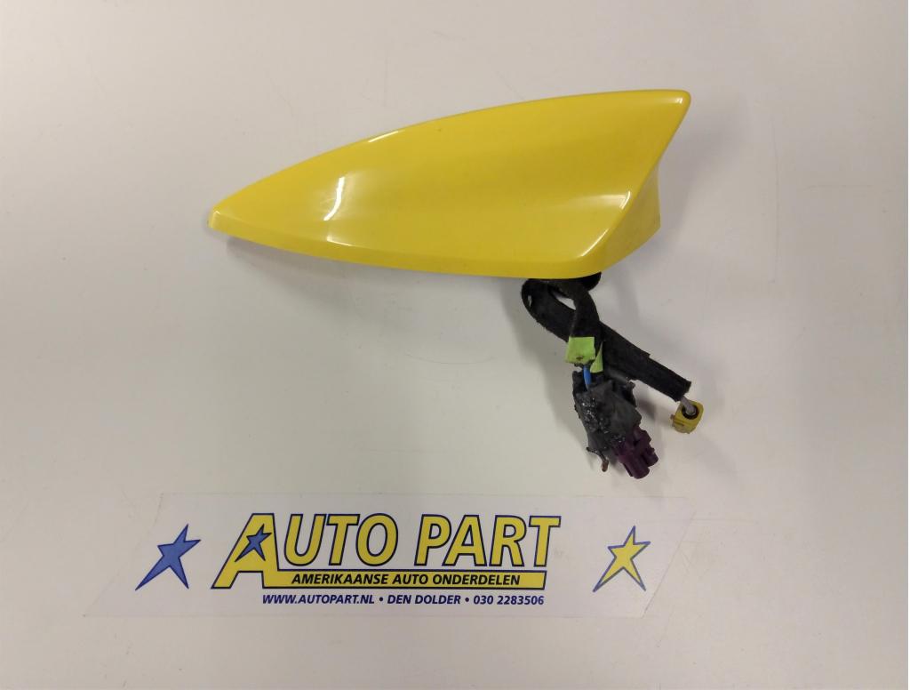 Chevrolet Camaro satelliet shark antenne 2016-2018, Gebruikt, Info@gm.com, Chevrolet, Ophalen of Verzenden