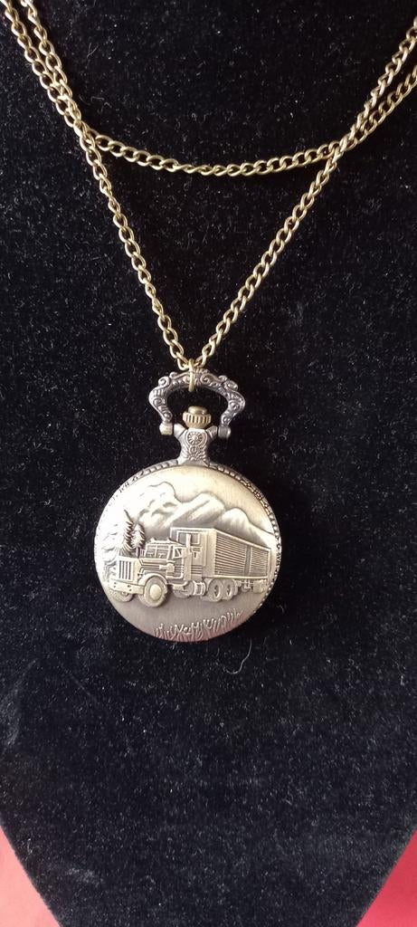 Nieuw zakhorloge aan lange ketting met vrachtwagen design, Ophalen of Verzenden