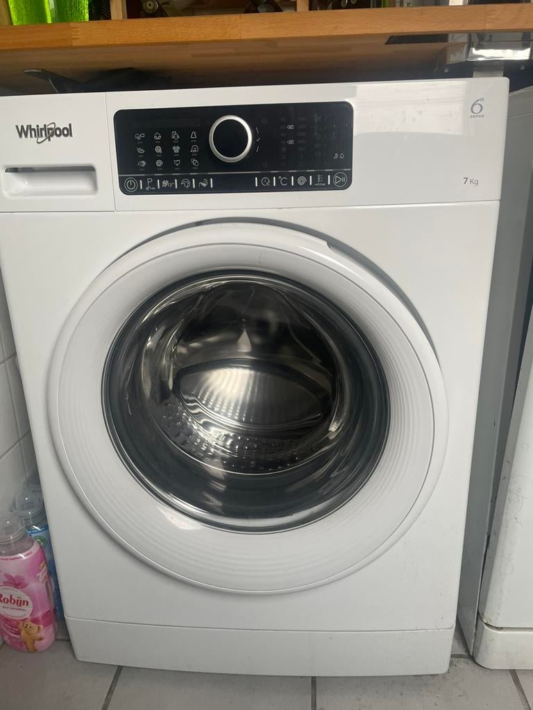 Whirlpool wasmachine, 6 tot 8 kg, Ophalen, 1200 tot 1600 toeren, 85 tot 90 cm