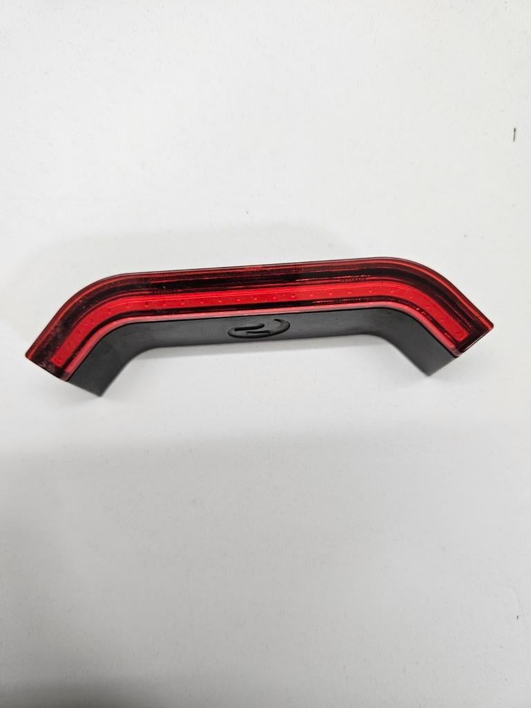 Batavus Achterlicht Spanninga Aerflow 2.0 XDS naafdynamo LED, Fietsen en Brommers, Fietsaccessoires | Fietsverlichting, Ophalen of Verzenden