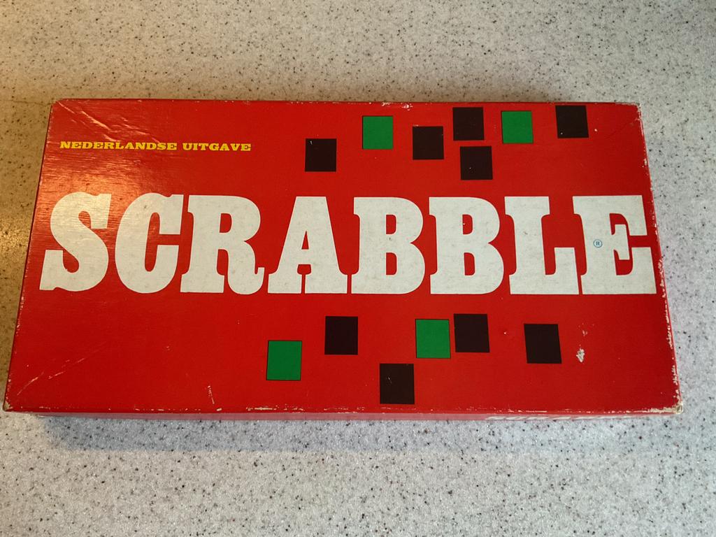 Scrabble - Nederlandse Uitgave, Ophalen of Verzenden, Gebruikt