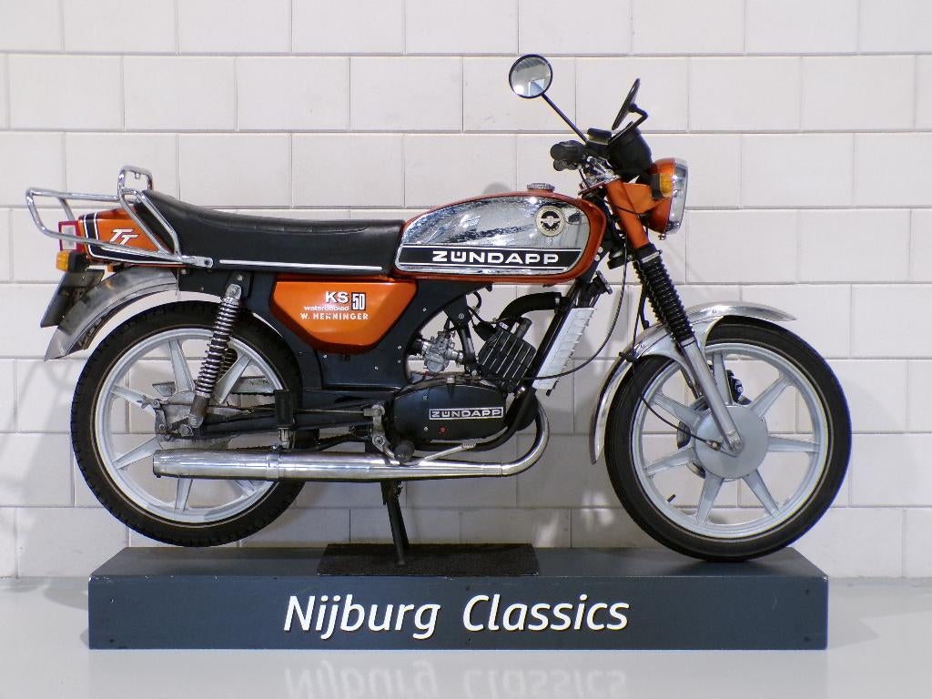 Zundapp Ks-50 TT Waterkoeling!!, Fietsen en Brommers, Brommers | Zundapp, Gebruikt, Maximaal 45 km/u, KS50, Ophalen of Verzenden