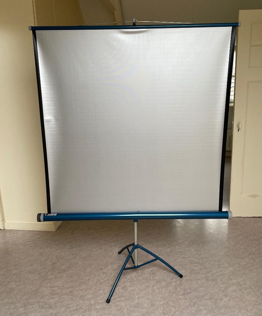 Projectiescherm, Ophalen, Handmatig, Gebruikt