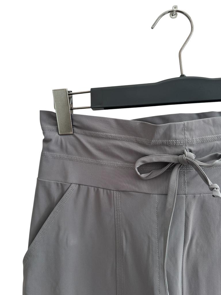 Studio Anneloes korte broek S, Kort, Ophalen of Verzenden, Zo goed als nieuw, Grijs