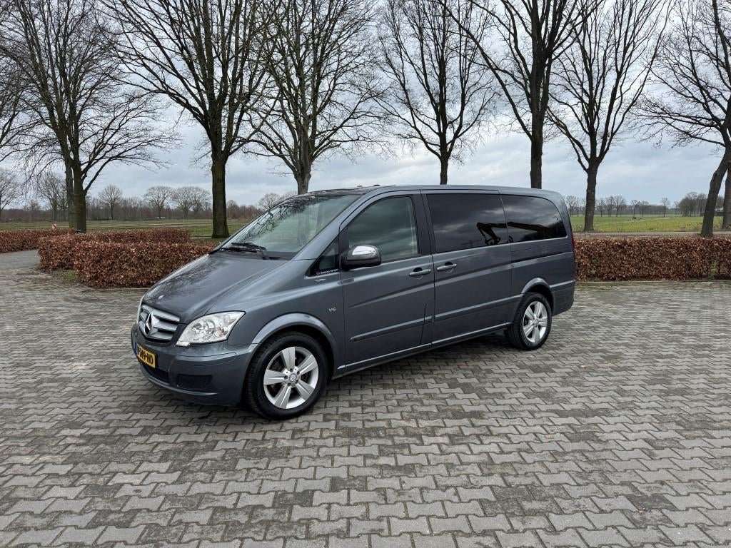 Mercedes-Benz Mercedes-benz 2011 3.0 V6   215.000 KM, Euro 5, Achterwielaandrijving, 2987 cc, Bedrijf