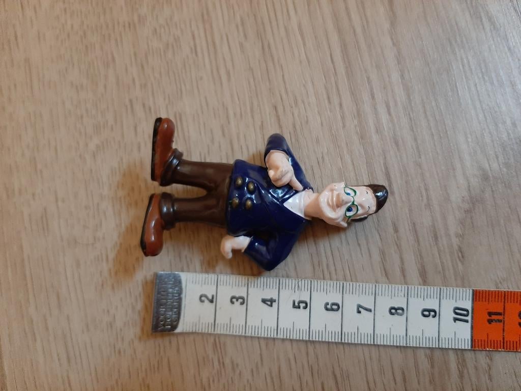 Ernst en bobbie poppetje, Ophalen of Verzenden