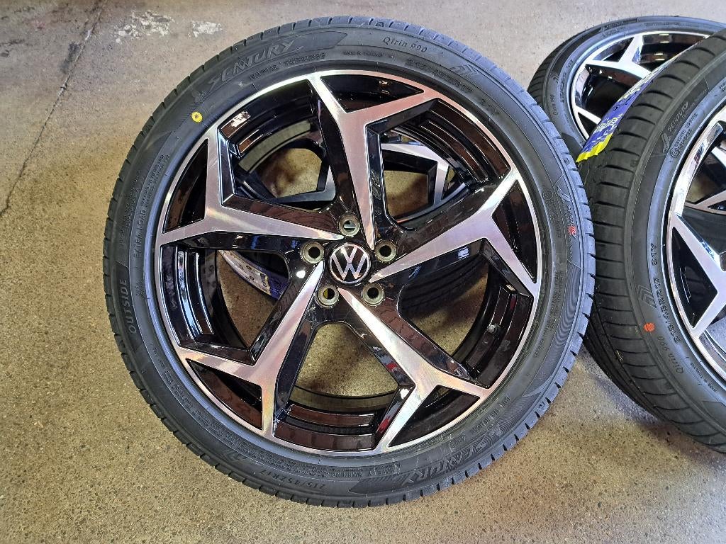 Bonneville look velgen 215/45R17 Polo GTI /R prijs € 950,-, Ophalen, 215 mm, Banden en Velgen, Nieuw