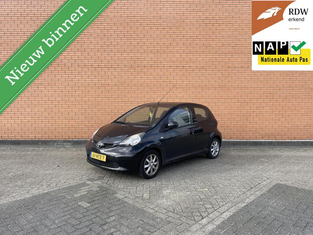 Toyota Aygo 1.0 2009 AIRCO | NAP | ELEK-PAKKET | APK | 5DRS, Voorwielaandrijving, Gebruikt, 4 stoelen, Origineel Nederlands