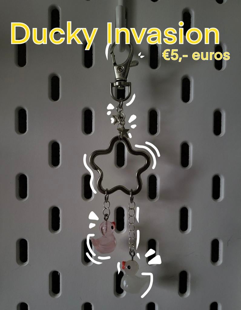 Ducky Invasion - Sleutelhanger/Keychain/Charm, Ophalen of Verzenden, Nieuw, Dier of Natuur