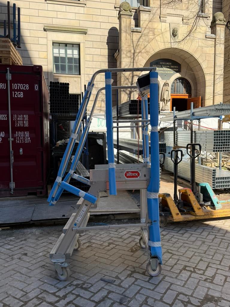 Alttex Aluminium Bordestrap op wielen, Ophalen of Verzenden, Zo goed als nieuw, Minder dan 2 meter