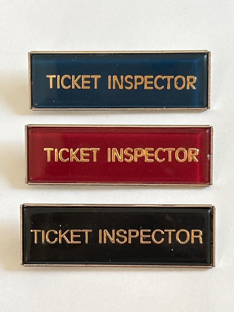Vintage “Ticket Inspector” uniform badges kaartcontroleur, Verzenden, Zo goed als nieuw, Trein, Overige typen