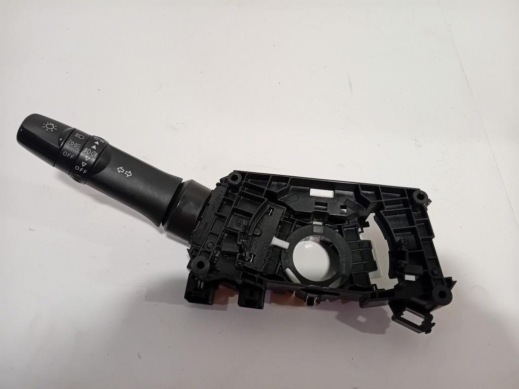 Richtingaanw schakelaar Mitsubishi Space Star, Onderdelen@venauto.nl, Van der Ven Autorecycling B.V., Gebruikt, Ettenseweg 76, 4706 PB Roosendaal, The Netherlands