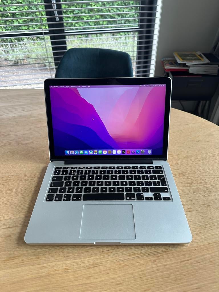 Apple MacBook Pro (Retina, 13-inch, Early 2015), Gebruikt, 2 tot 3 Ghz, Qwerty, 8 GB