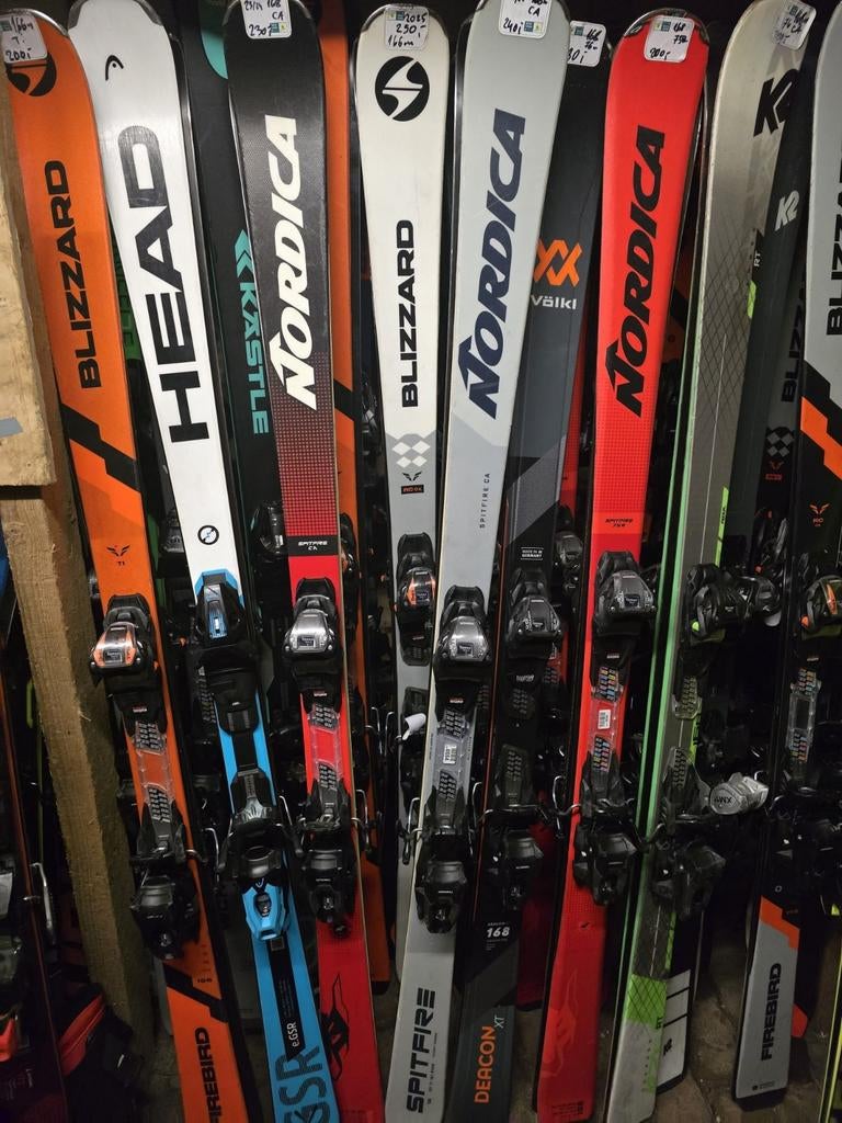 GROOTSTE VOORRAAD SKIS EN SKI SCHOENEN, Overige merken, Ophalen of Verzenden, Zo goed als nieuw, Carve