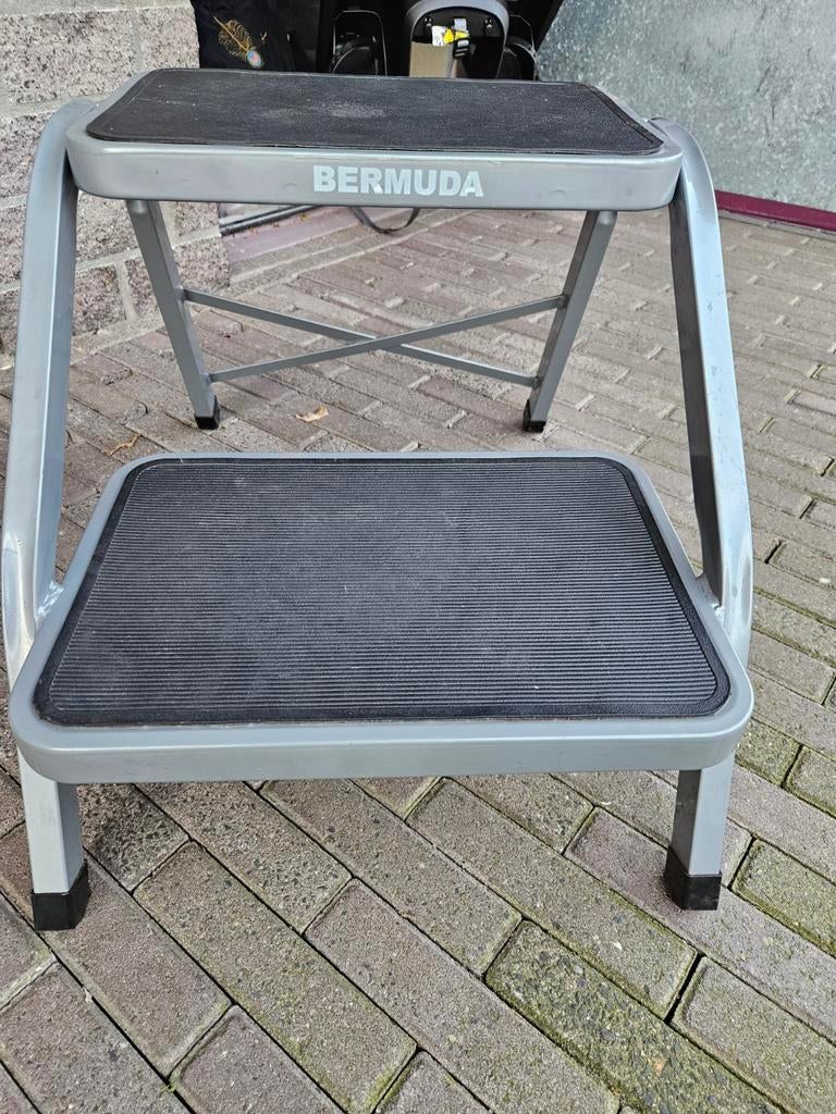 Bermuda trapje, Doe-het-zelf en Verbouw, Ladders en Trappen, Ophalen, Minder dan 2 meter