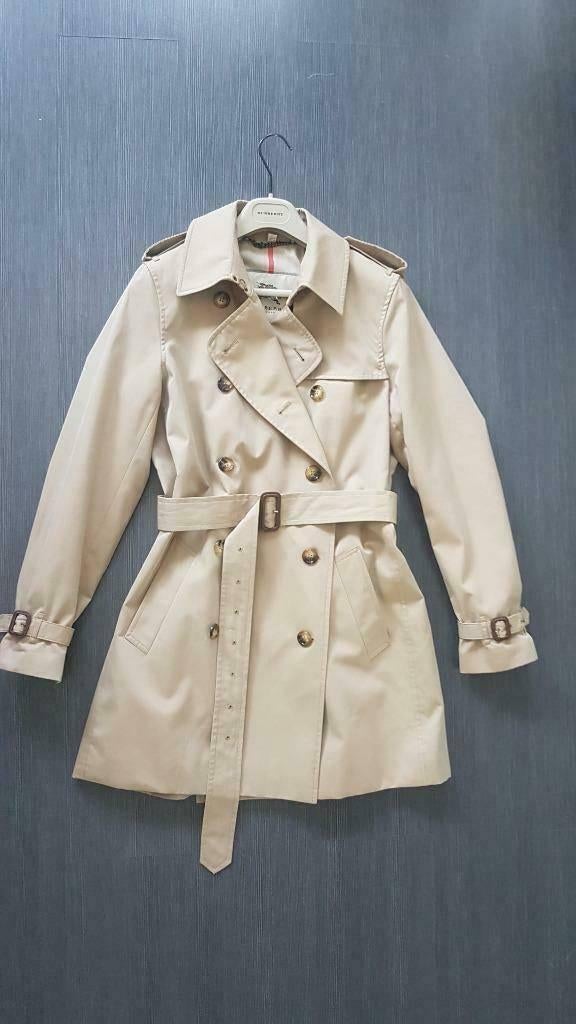 Burberry Trenchcoat M, Kleding | Dames, Jassen | Zomer, Maat 38/40 (M), Verzenden, Beige, Zo goed als nieuw