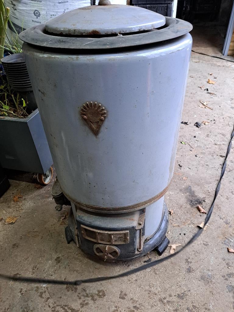 ouderwetse petroleumkachel, Ophalen, Gebruikt, Overige brandstoffen, Petroleumkachel