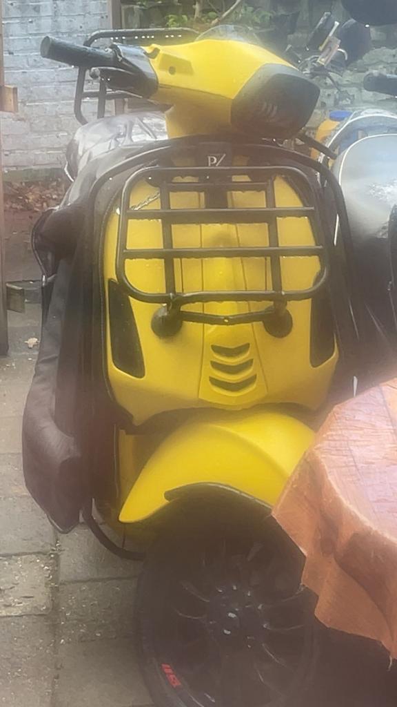 Vespa Sprint 80cc 2018 - Volledig Opgefrist!, Ophalen, Overige modellen, Zo goed als nieuw, 80 cc