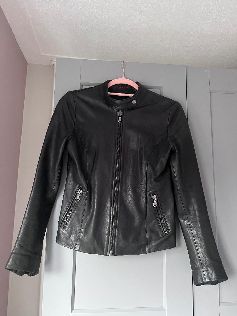 Lederen biker jasje (maat 36)  t.e.a.b., Ophalen of Verzenden, Zo goed als nieuw, Maat 36 (S), Zwart