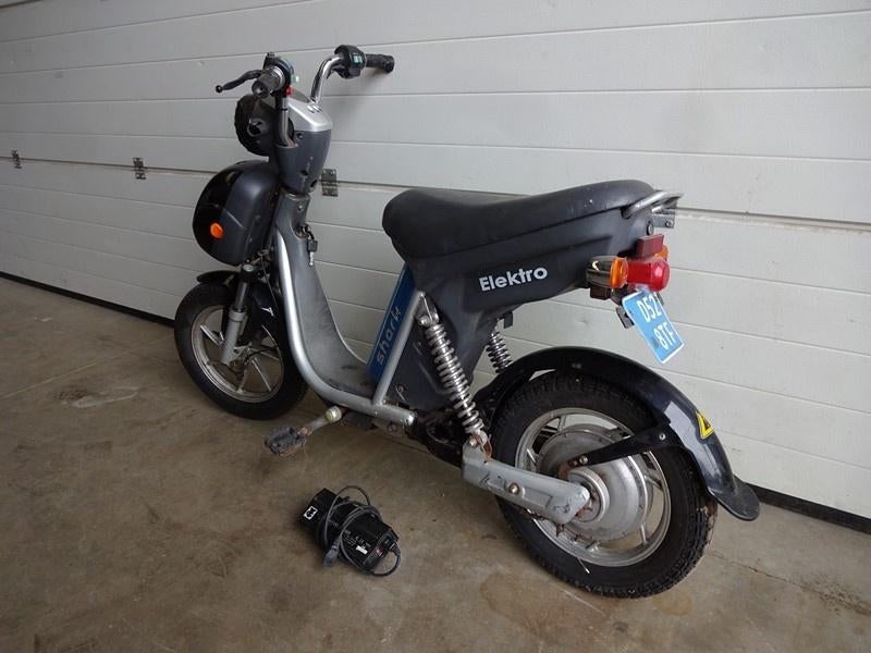 Shark mini elektrische snorfiets (defect), Ophalen, Gebruikt, Overige typen, Overige merken