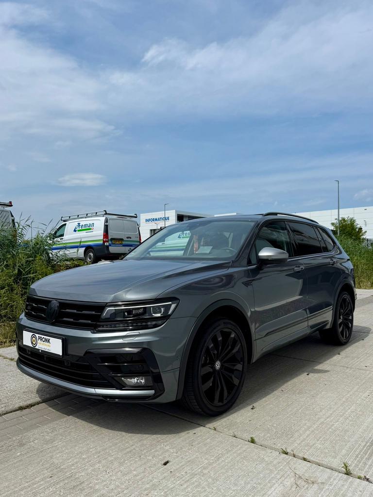 Volkswagen Tiguan allspace 1.5 TSI R-line 7P pano HUD DCC, Auto's, Volkswagen, Particulier, Tiguan, 360° camera, ABS, Achteruitrijcamera