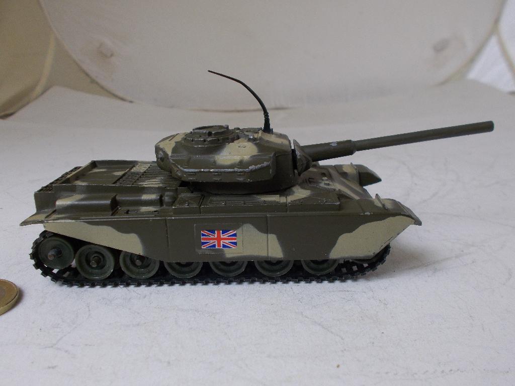 1973 Corgi Toys 901 CENTURION III TANK + Rupsbanden! (-C-), Ophalen of Verzenden, Zo goed als nieuw, Overige typen, Corgi