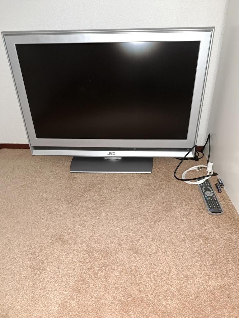 JVC TV overcompleet wegens verhuizing lengte 40cm-70 breed, Ophalen, 100 cm of meer, 50 Hz, Overige merken