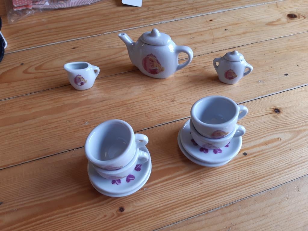 Leuk kinderservies, Ophalen, Zo goed als nieuw, Gebruiksvoorwerp