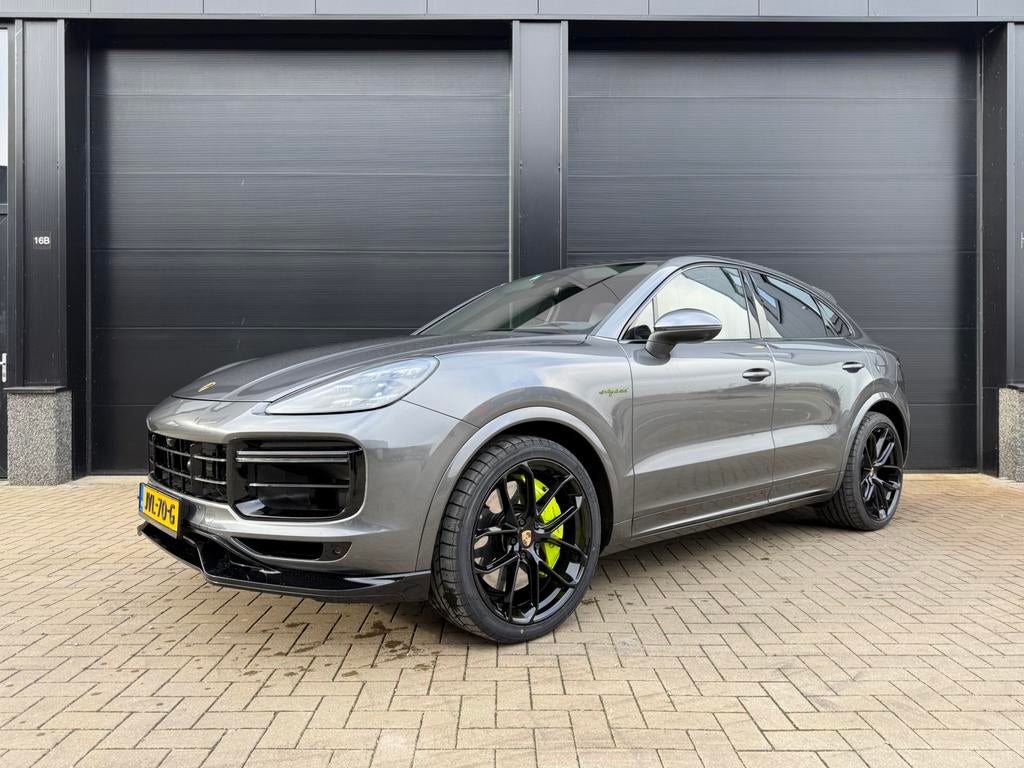Porsche Cayenne coupe  3.0 V6 462pk E-hybrid 2019 full optie, Auto's, Porsche, 2995 cc, 340 pk, Grijs, Hybride Elektrisch/Benzine