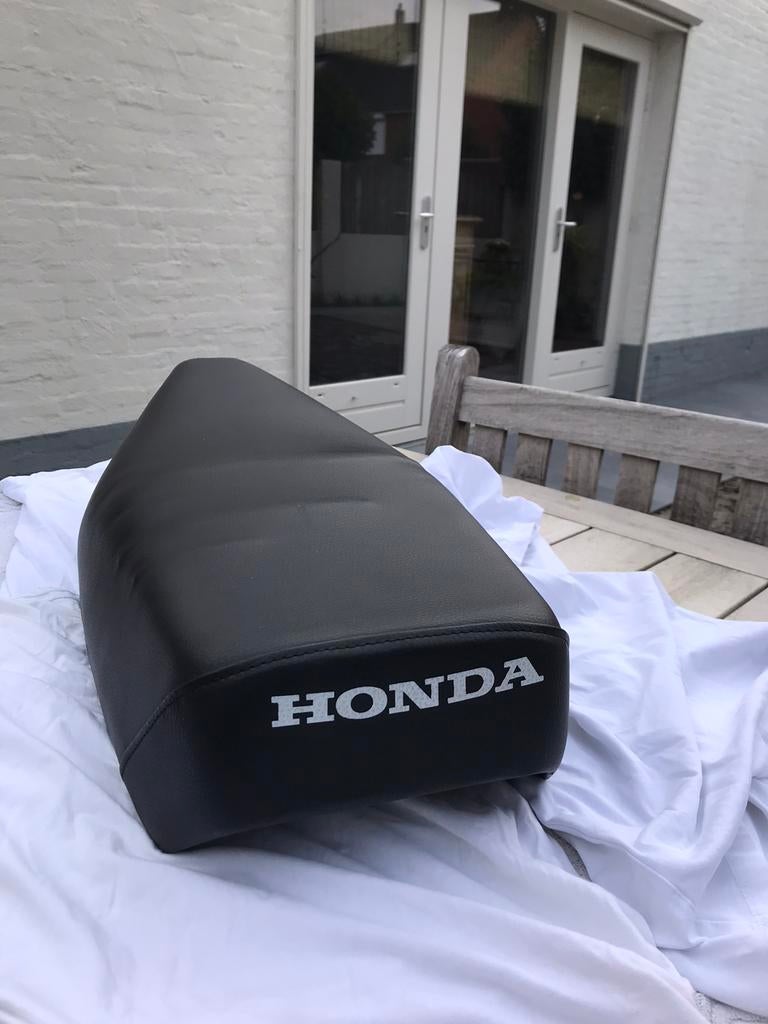 Honda scoopy zadel, Ophalen of Verzenden, Zo goed als nieuw, Zadel