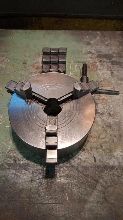 3 Klauwplaat 135 mm, Ophalen of Verzenden, Zo goed als nieuw, Metaaldraaibank