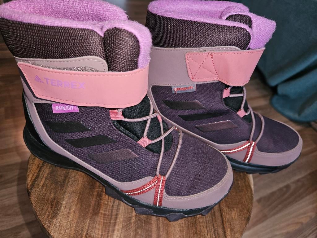 Adidas Terrex winter schoenen waterdicht maat 34, Kinderen en Baby's, Kinderkleding | Schoenen en Sokken, Adidas, Jongen of Meisje