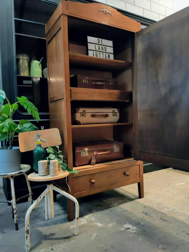 Vintage/Antieke jaren '20-'30 eiken buffetkast, demontabel, Ophalen of Verzenden