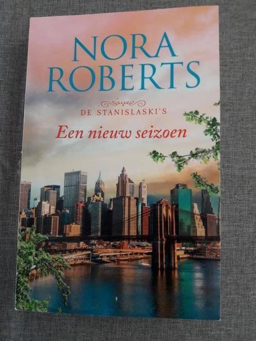 p3 Een nieuw seizoen - Nora Roberts, Ophalen of Verzenden, Zo goed als nieuw