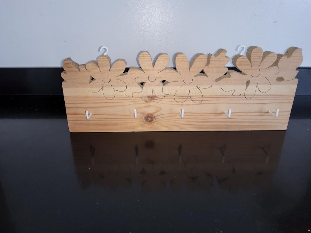 Houten Sleutelrekje met Bloemen, Verzenden, Gebruikt