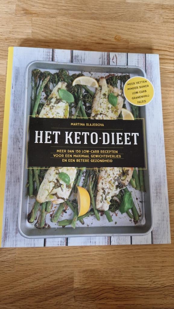 Martina Slajerova - Het keto-dieet, Ophalen of Verzenden, Zo goed als nieuw, Martina Slajerova