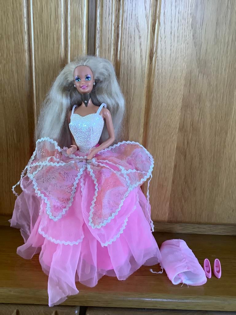 Kostuum  Barbie 1990, Ophalen of Verzenden, Gebruikt, Barbie