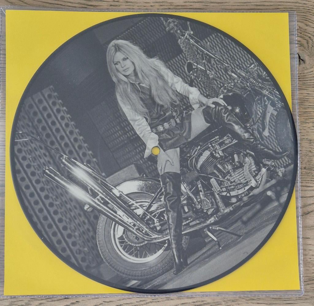 Brigitte Bardot – Harley Davidson, Cd's en Dvd's, Vinyl | Pop, Zo goed als nieuw, Limited edition, Picture disc, 2010 - 2019, 12 inch