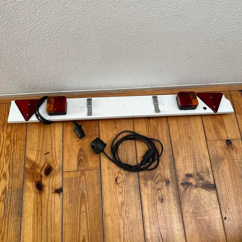 Lichtbalk aanhanger verlichting + verlengkabel 7 polig, Auto diversen, Aanhangwagen-onderdelen, Ophalen of Verzenden