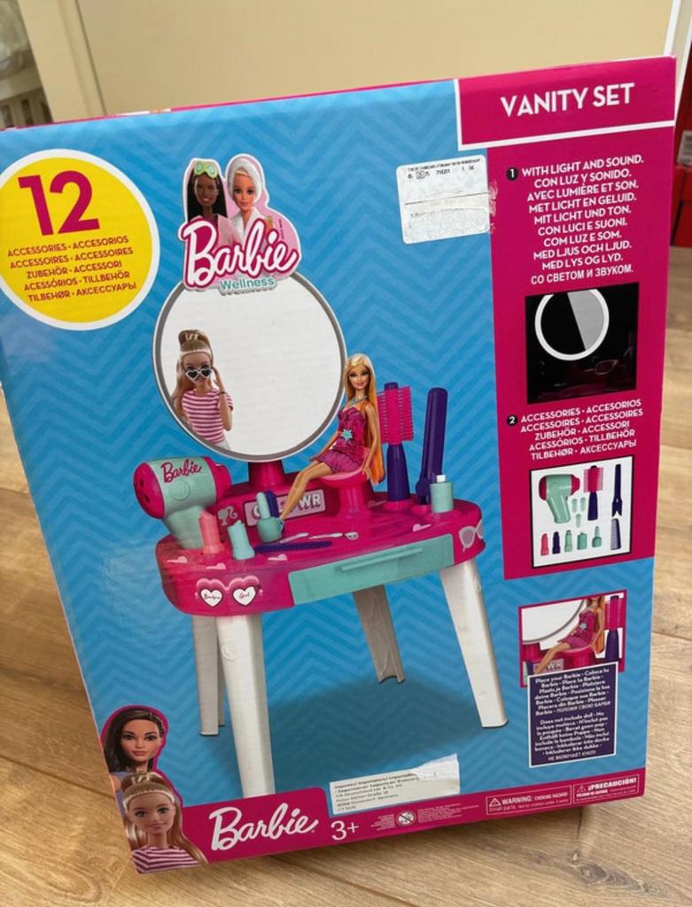 Barbie vanity set met licht en geluid! make up opmaak tafel, Ophalen of Verzenden, Nieuw