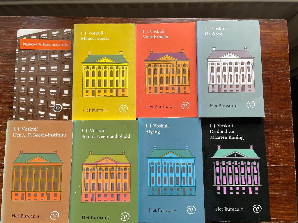 J.J. Voskuil Het Bureau deel 1 t/m 7 plus ingang, Ophalen of Verzenden, Nederland, Zo goed als nieuw, J.J. Voskuil