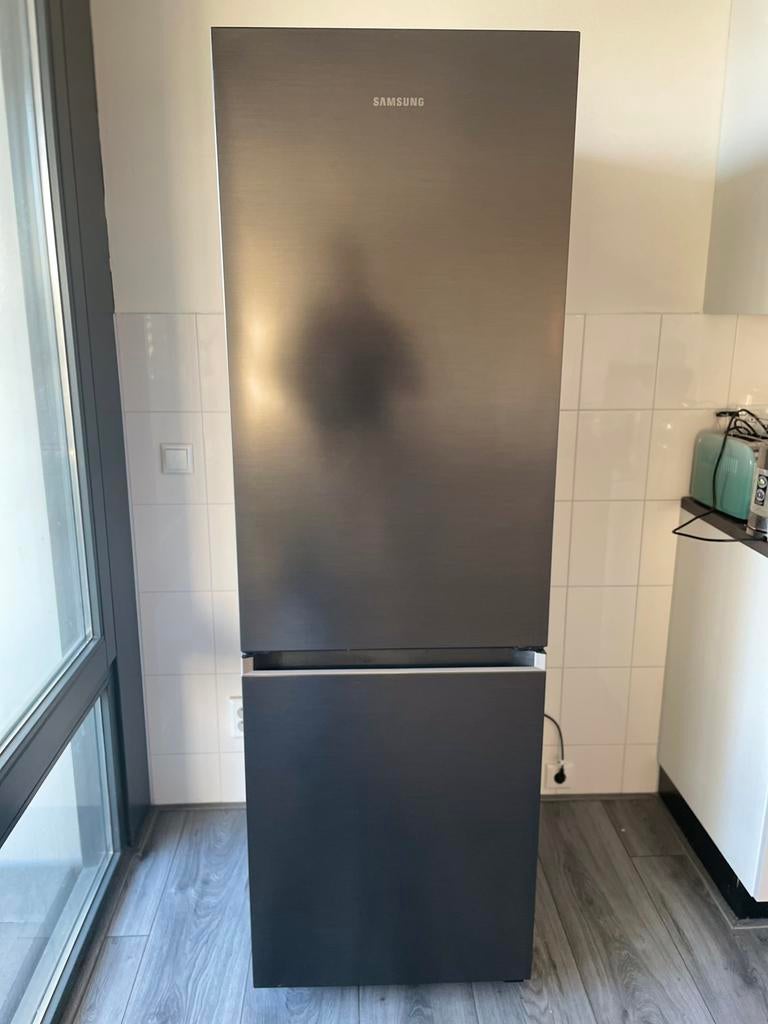 Samsung RB34C605CB1/EF koel-vriescombinatie | goed als nieuw, Ophalen, 200 liter of meer, Met aparte vriezer, 160 cm of meer