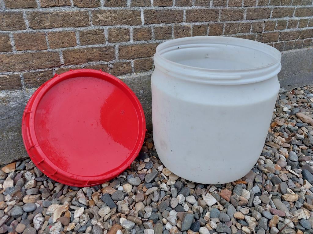 2x Voerton Curtec 26 liter - super wijdmonds vat kunststof, Ophalen of Verzenden, Zo goed als nieuw, Kunststof, Met deksel