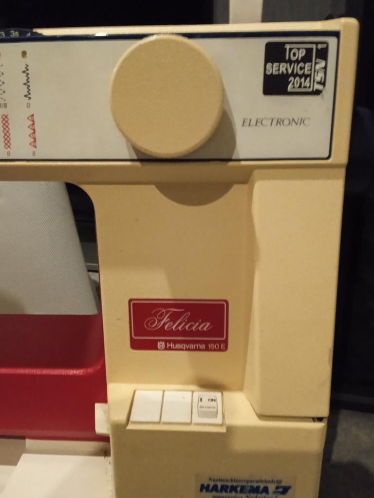 Husqvarna Felicia 150 E naaimachine (defect/onderdelen), Ophalen of Verzenden