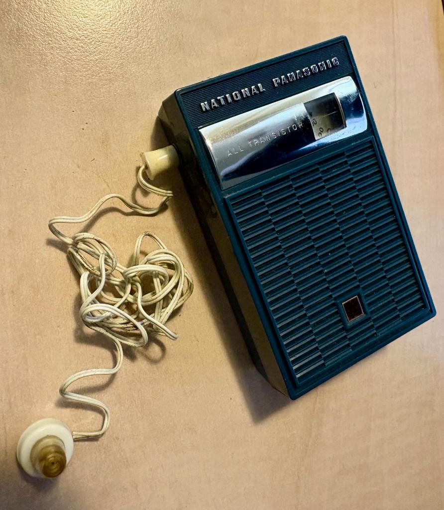 Vintage National transistor radio met hoes, Ophalen of Verzenden